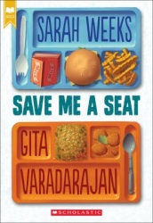 Pictures of two food trays with food