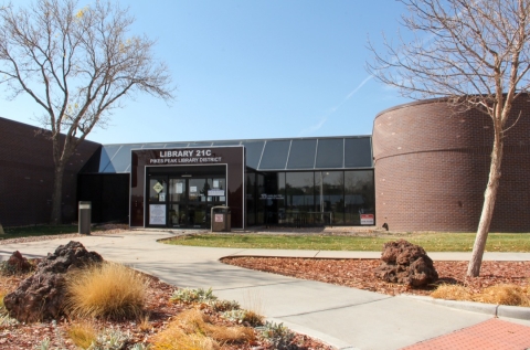 Exterior photo of Library 21c